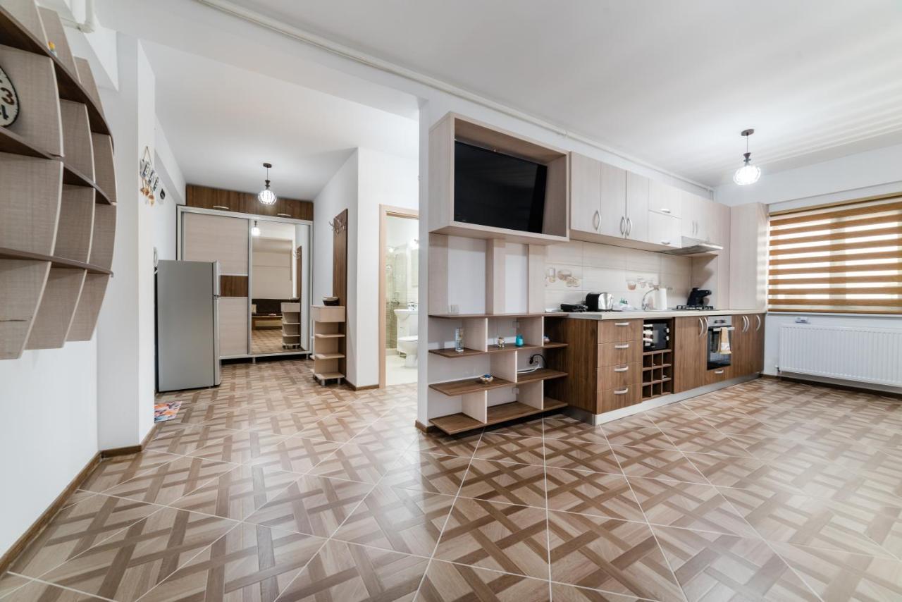 Derya Suites - Mamaia Nord Navodari Ngoại thất bức ảnh