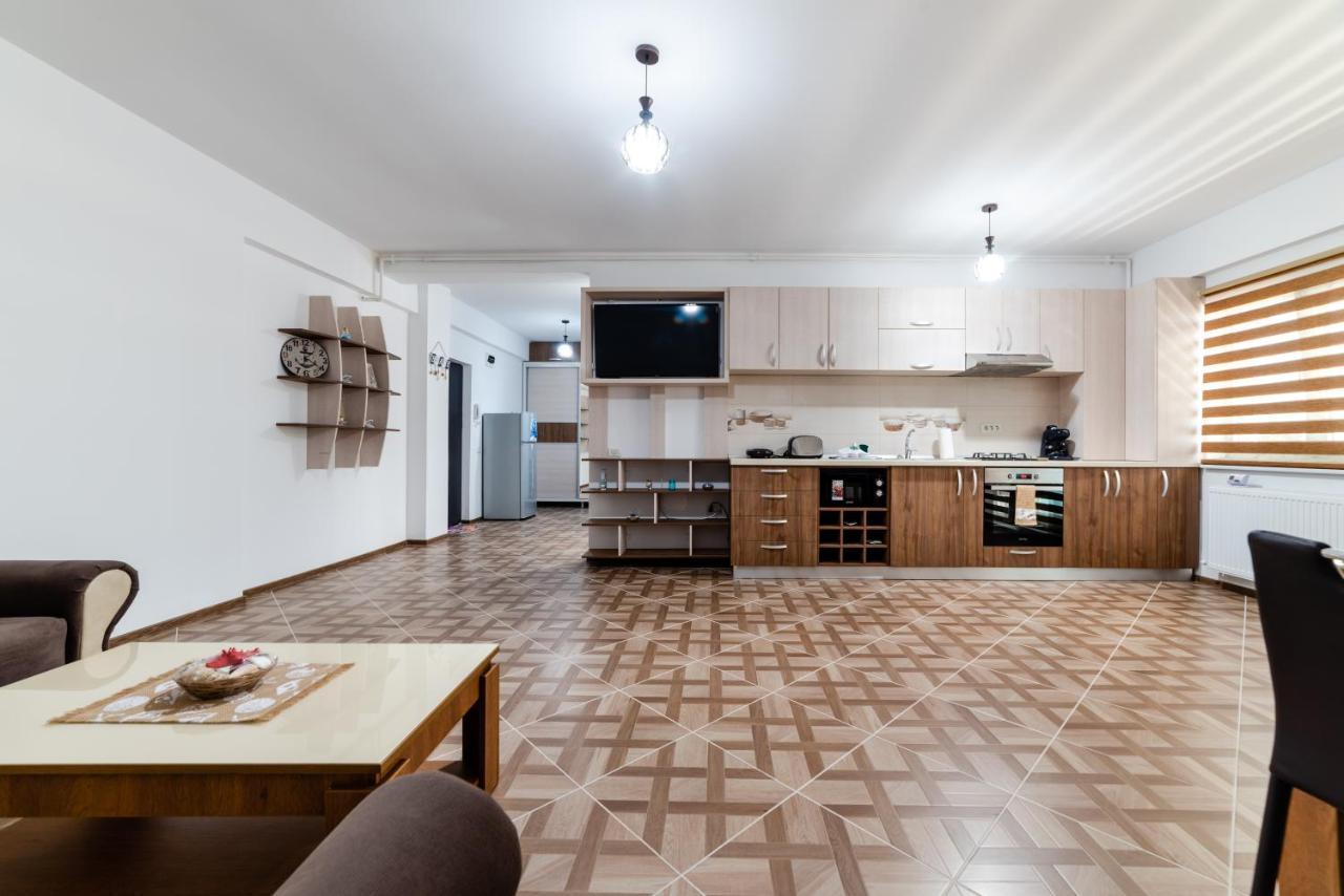 Derya Suites - Mamaia Nord Navodari Ngoại thất bức ảnh